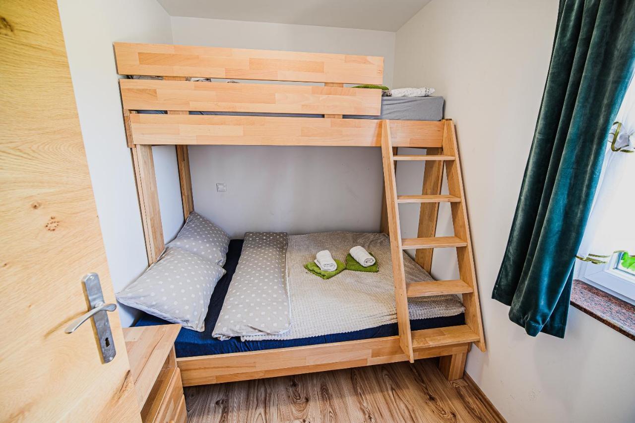 Eko Pony Ranch Ogrizek Apartment Podcetrtek Bagian luar foto