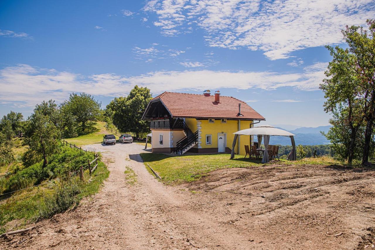 Eko Pony Ranch Ogrizek Apartment Podcetrtek Bagian luar foto