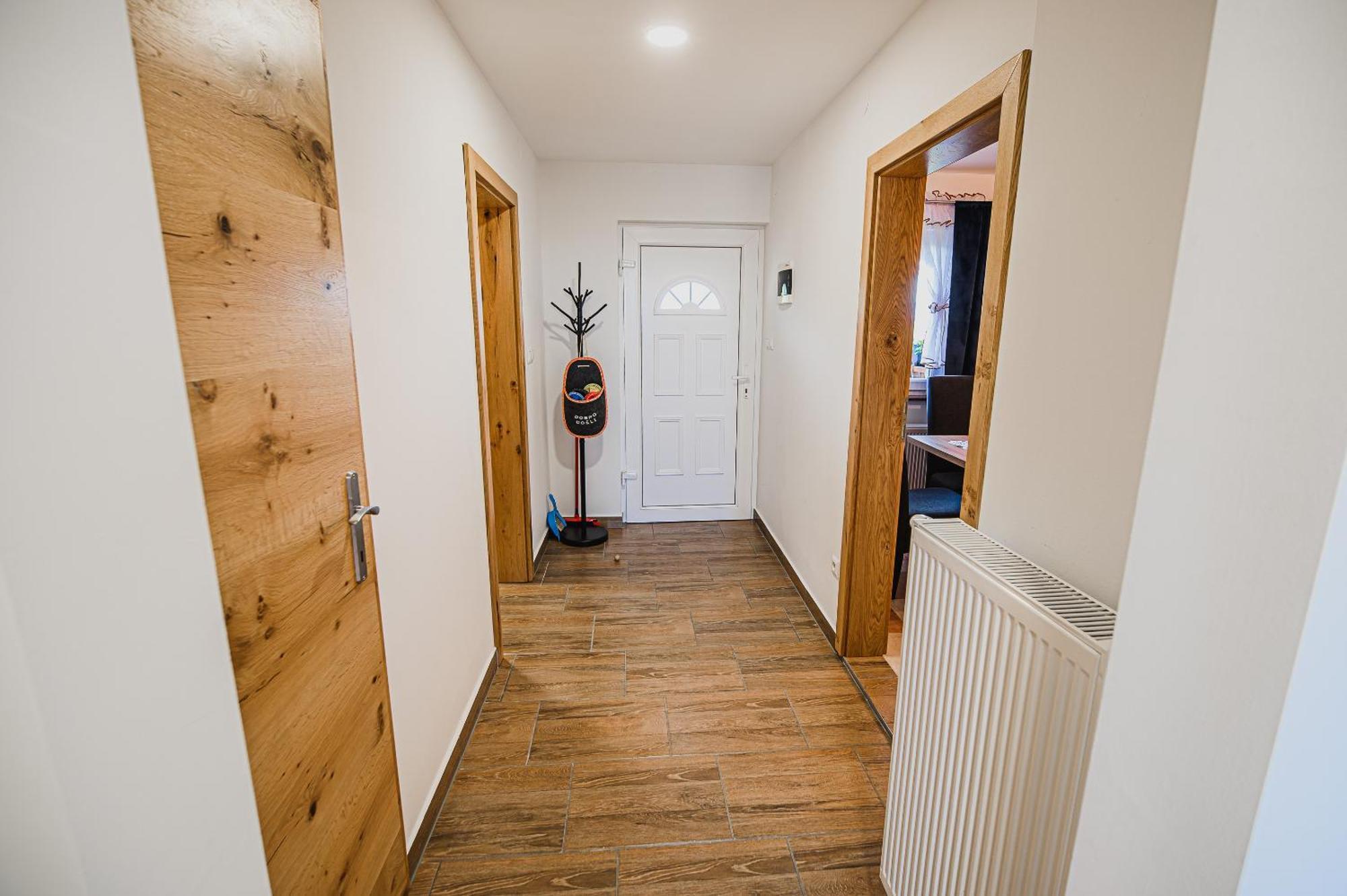 Eko Pony Ranch Ogrizek Apartment Podcetrtek Ruang foto